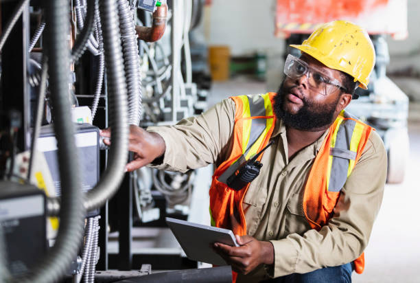 Best Circuit Breaker Repair  in Etowah, NC